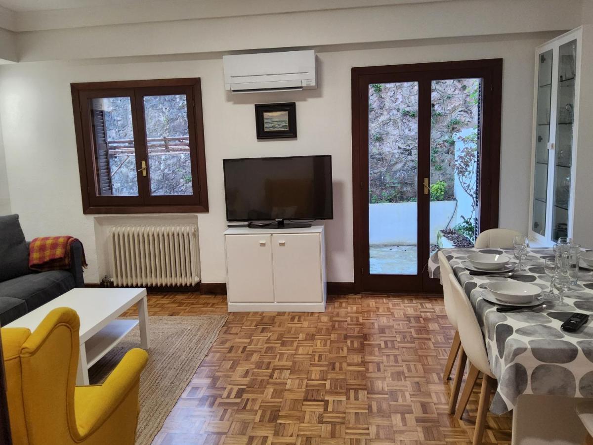 Easo Terrace Apartment Free Private Parking And Air Conditioning San Sebastian Bagian luar foto